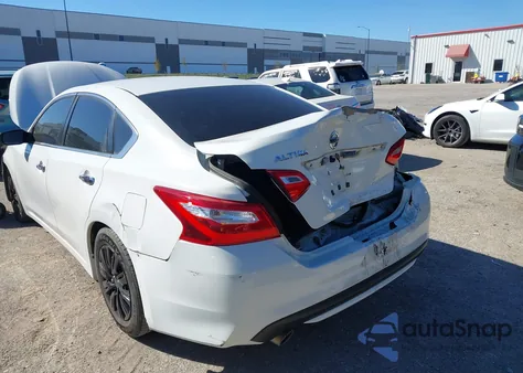 2017 Nissan Altima 2.5 S из США, поврежденный, VIN 1N4AL3AP3HN316067